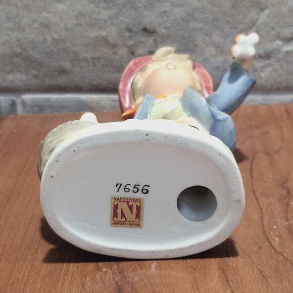 Vintage Napcoware Boy Holding Fruit Basket Porcelain Figurine 7656 - Picture 9 of 12